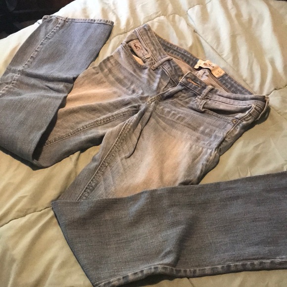 Hollister Flare Jeans - Picture 1 of 1